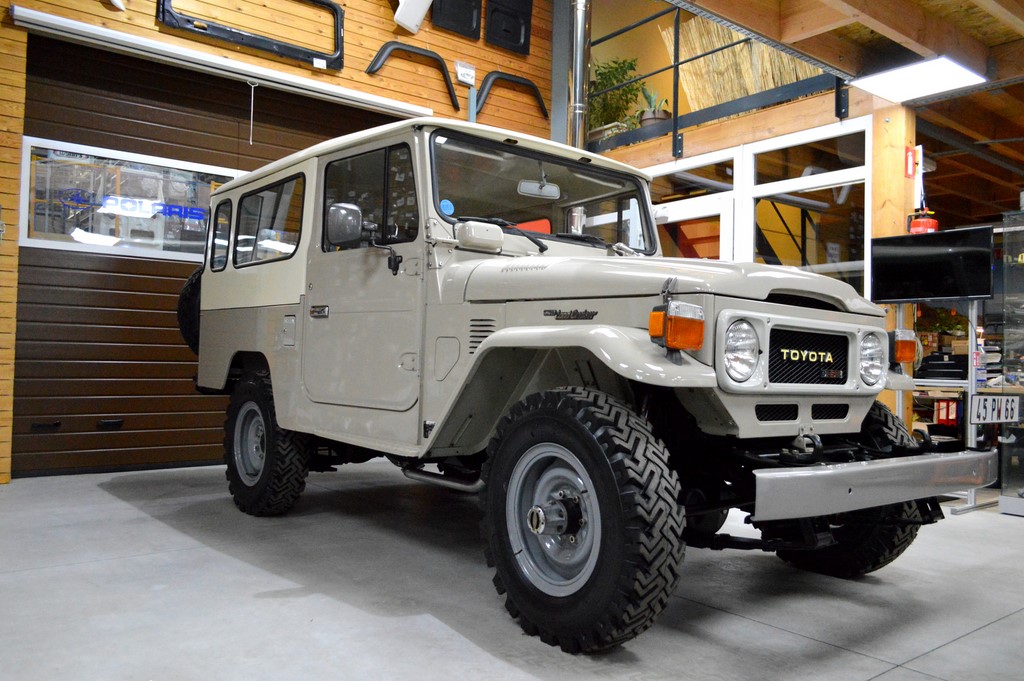 Toyota Land Cruiser BJ43 beige - 1980 - 7