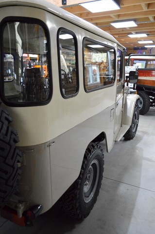 Toyota Land Cruiser BJ43 beige - 1980 - 9