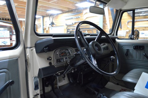 Toyota Land Cruiser BJ43 beige - 1980 - 13