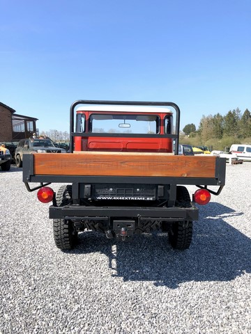 Toyota Land Cruiser FJ45 rouge - 1979 - 6