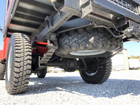 Toyota Land Cruiser FJ45 rouge - 1979 - 18